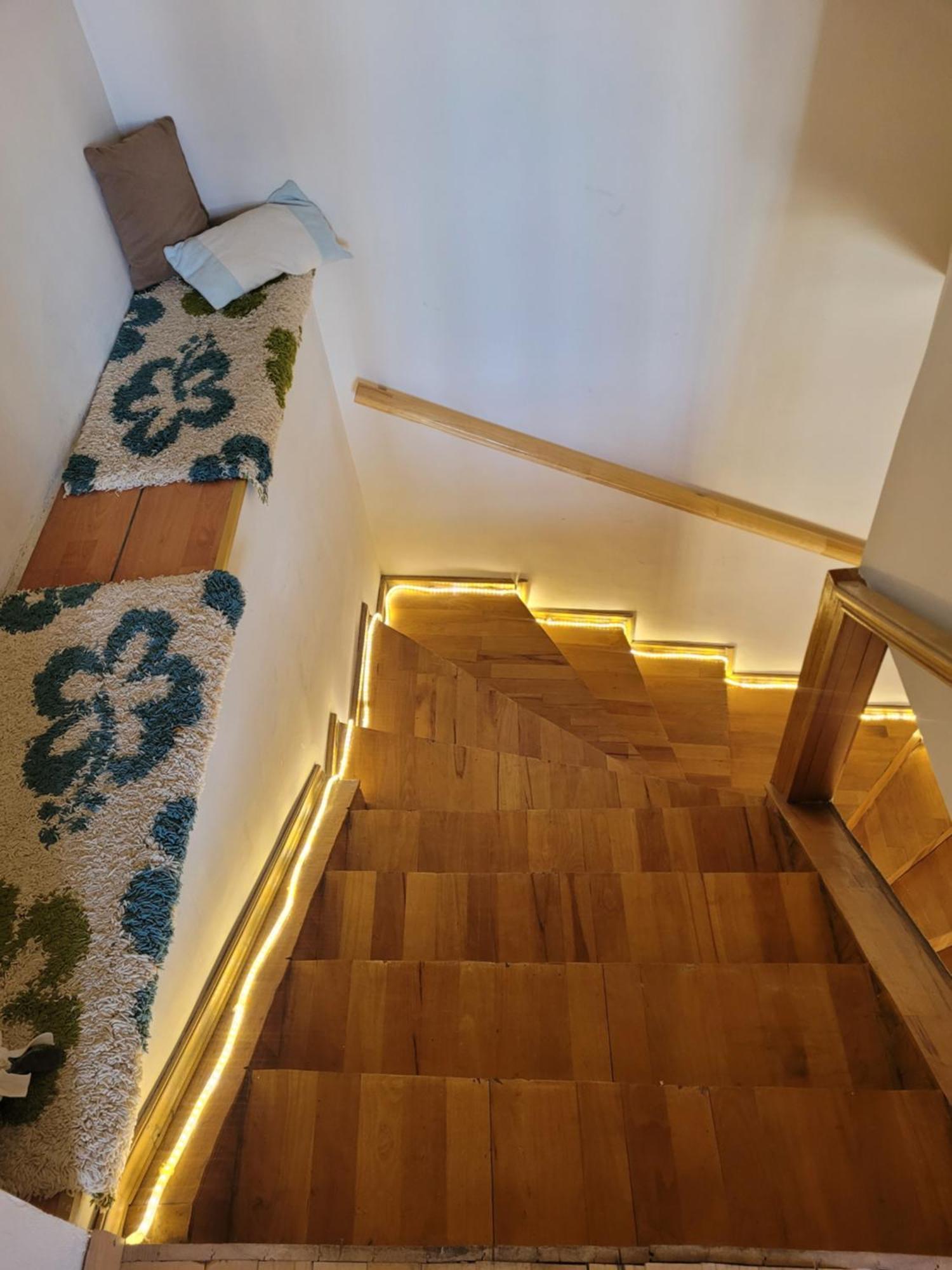 Friends Hostel Тбилиси Екстериор снимка