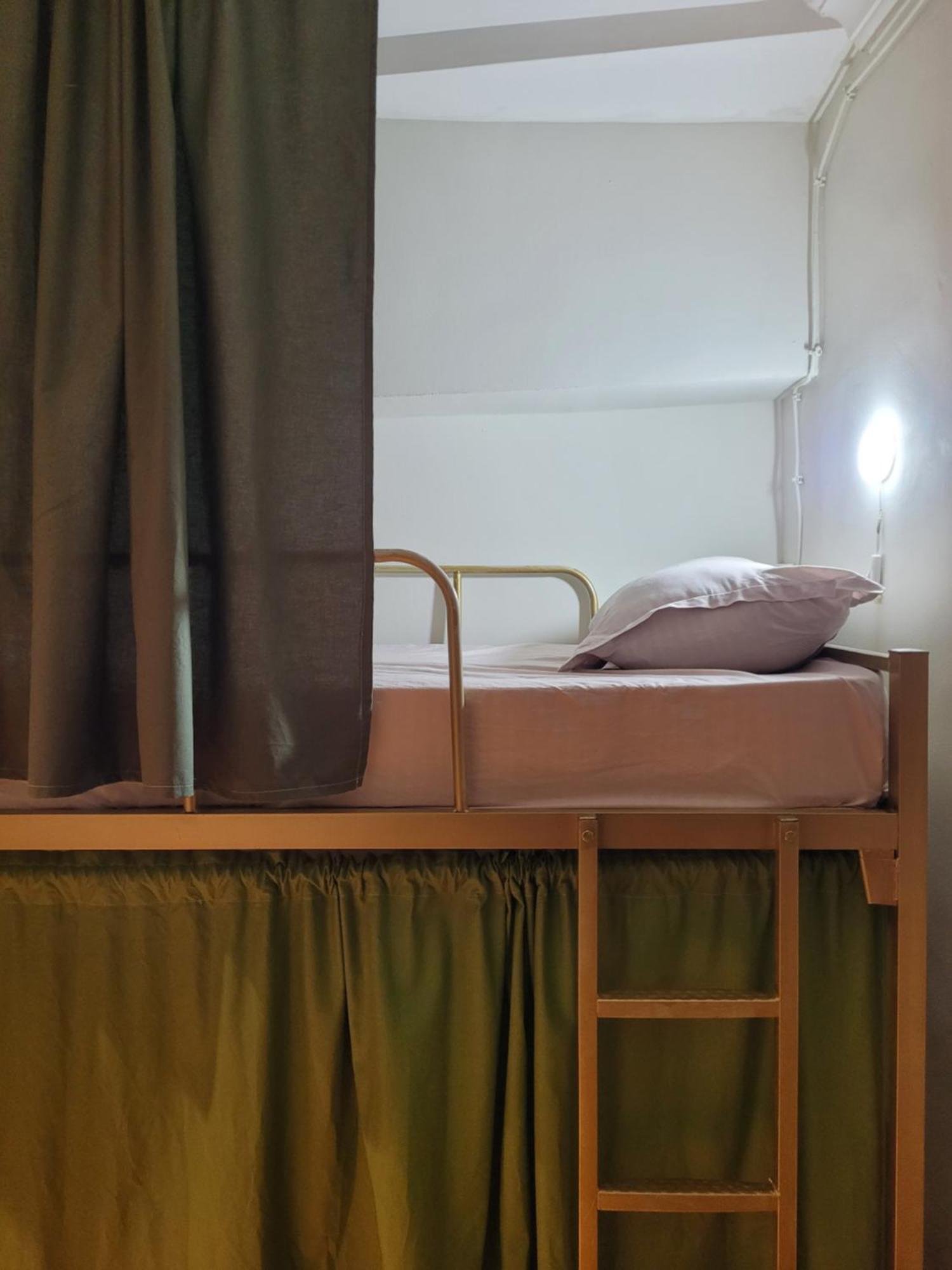 Friends Hostel Тбилиси Екстериор снимка